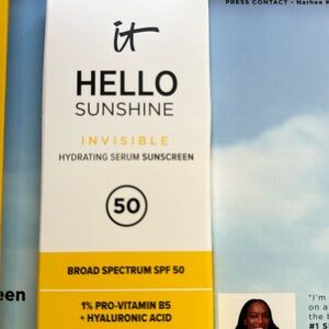 IT Cosmetics
Hello Sunshine Invisible Sunscreen For Face SPF 50 NEW